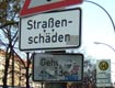 Schild: Gehwegschaeden-f10-018-64
